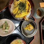Kaisuian - 焼き穴子、小鉢1(かぼちゃ)小鉢2(お豆腐オクラ)＋お味噌汁