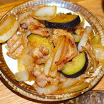 小さな食堂 山ひこ - 豚肉茄子梅味噌炒め、激ウマ