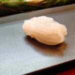 都寿司 - 白いか