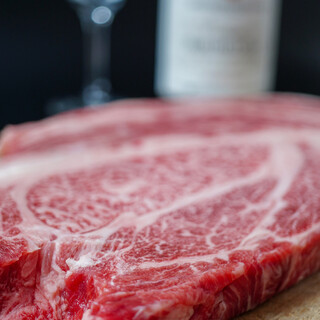 選りすぐりの“黒毛和牛”で織り成す【ステーキ】