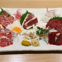 馬春楼 北新地総本店 - 極上トロ刺し・コーネ刺し盛合せ