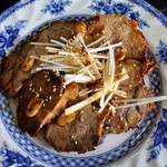 13湯麺 - 特製チャーシュー(一皿3枚)600円