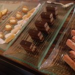 コンヴィヴィアリテ - 選び放題お菓子