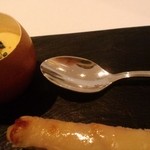 コンヴィヴィアリテ - なめらかなスクランブルエッグ