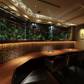 Have a special date or anniversary in a traditional Korean space