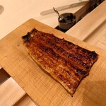 新地 やま本 - うなぎが焼けました。