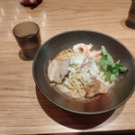 SHRIMP NOODLE 海老ポタ - 