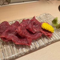 牛刺しと焼肉 仔虎 クリスロード店 - 