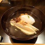 新地 やま本 - 松茸のお吸い物