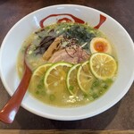 維風堂々 - 「かぼす白湯ラーメン（塩）」麺2/3