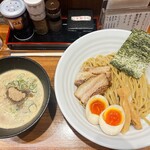 煮干し中華そば 麺屋 芝乃 - 