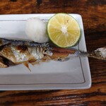 居酒屋 呑兵衛 - サンマの塩焼き