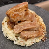 老舗精肉店直送 千種焼肉 飛騨牛の奴隷 千種店 - 