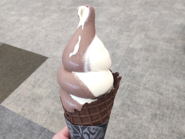 エイチズクリーム 阪急西宮ガーデンズ店 （H's CREAM【旧店名】MANGO