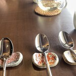 松石 - 器もどれも素敵でした。スプーンレスト3柄