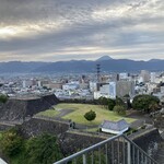 城のホテル - 朝焼け(甲府城趾)