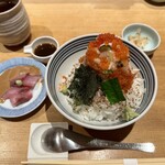 日本橋海鮮丼 つじ半 - 