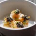 AUBE - 帆立とキャビアの紹興酒漬け