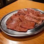 焼肉 泰山 - 