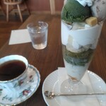 クリクリ - シーズンパフェ第三弾
      秋のお茶パフェ(〜2023.10.9)