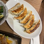 金の餃子酒場 - 