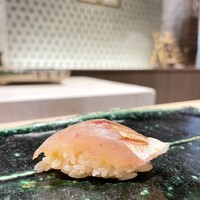 鮨 権左衛門 - 