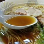 飛騨高山中華そば やまと - スープ