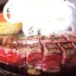 焼肉・ステーキ みーとがぁでん 箕面小野原店
