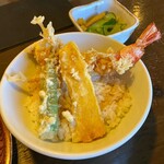 煮込みうどん かに屋 - セットのミニ天丼