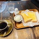 茶房三丁目 - モーニングサービス　５００円