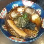 支那そば かつみ - 特製ワンタン麵黒