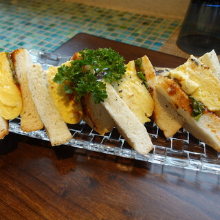 カフェ オギッソ_1