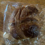 Boulangerie Altha - りんごのクリームチーズ