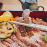 肉と庭 まつを - 