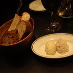 欧風小皿料理 沢村 - 天然酵母の４ピースとパテ