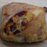 プチ・ポンレヴェック - ベーコンペッパーのパヴェ