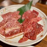 Kuroge Wagyuu Yakiniku Ushikuro - 