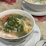 THI THI - 魚とパイナップルのスープ Canh chua ca 1,375円