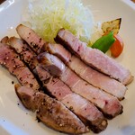 Kicchin Gori Ra - とろぶたロースステーキ（真上から）