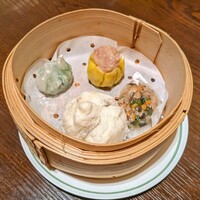 中国飯店 紫玉蘭 - 点心5種盛り合わせ