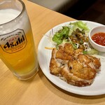 ガスト - 生ビール、若鶏のグリルガーリックソース