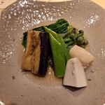 旬蕾 - おひたし、里芋、オクラ、茄子、みずたま、クレソン。