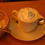 珈琲所コメダ珈琲店 - 蜂蜜オーレウインナー600円