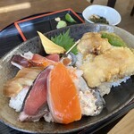 渥美の丼屋 まるみ - 