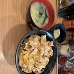 伝説のすた丼屋 - 