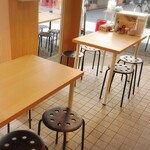 日本酒と天ぷら 大阪大衆割烹へそ - 1F店内席〈喫煙〉