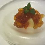 ア・ニュ ルトゥルヴェ・ヴー - フレッシュ白桃とほうじ茶のジュレ