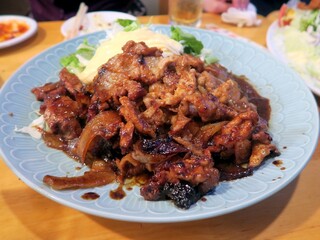 Izakaya Kamon - 豚の生姜焼き￥400