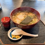 特攻おばさんの店 知覧茶屋 - 薩摩地鶏うどん