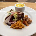 ビストロ料理とワインのお店 NicolaS - 